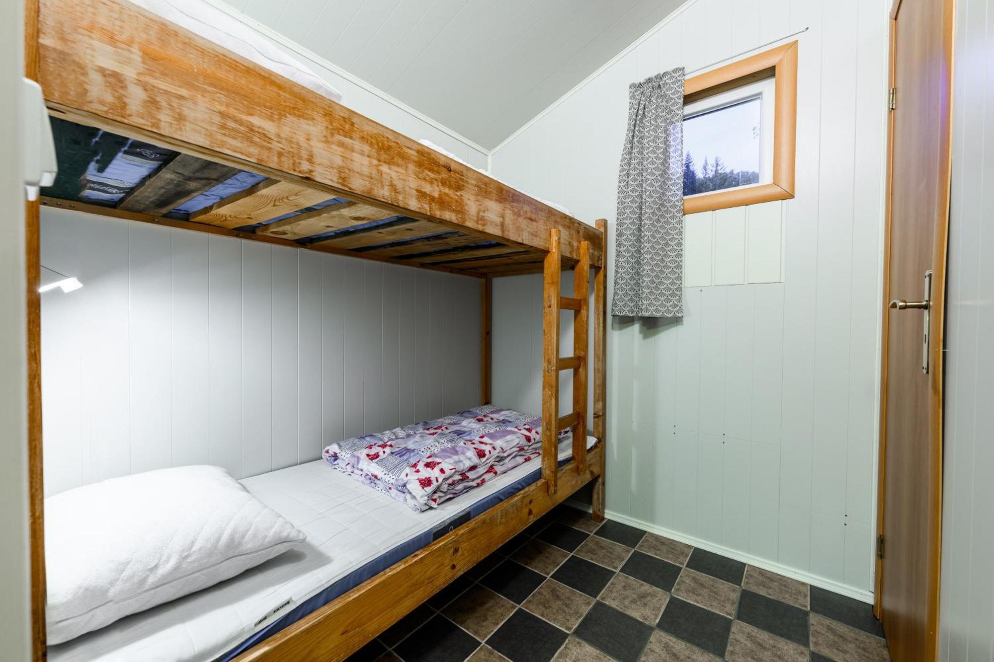 Korsbakken Camping Isfjorden Chambre photo