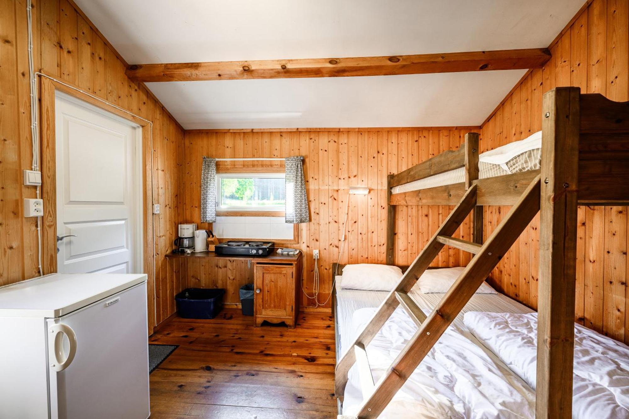 Korsbakken Camping Isfjorden Chambre photo