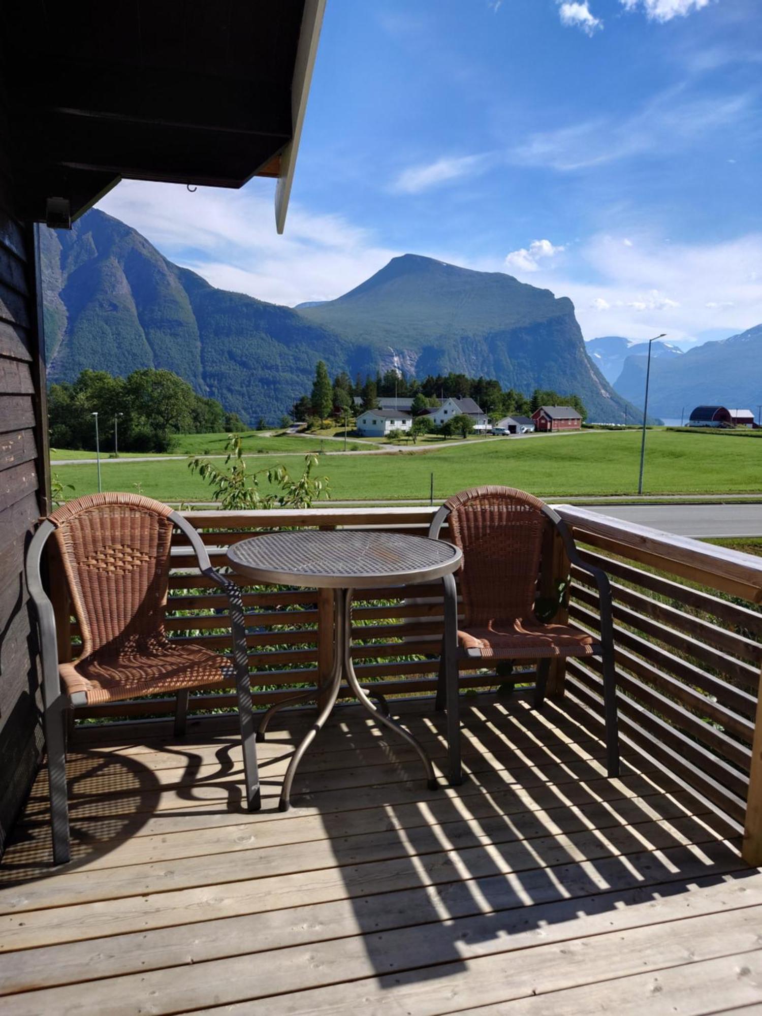 Korsbakken Camping Isfjorden Extérieur photo